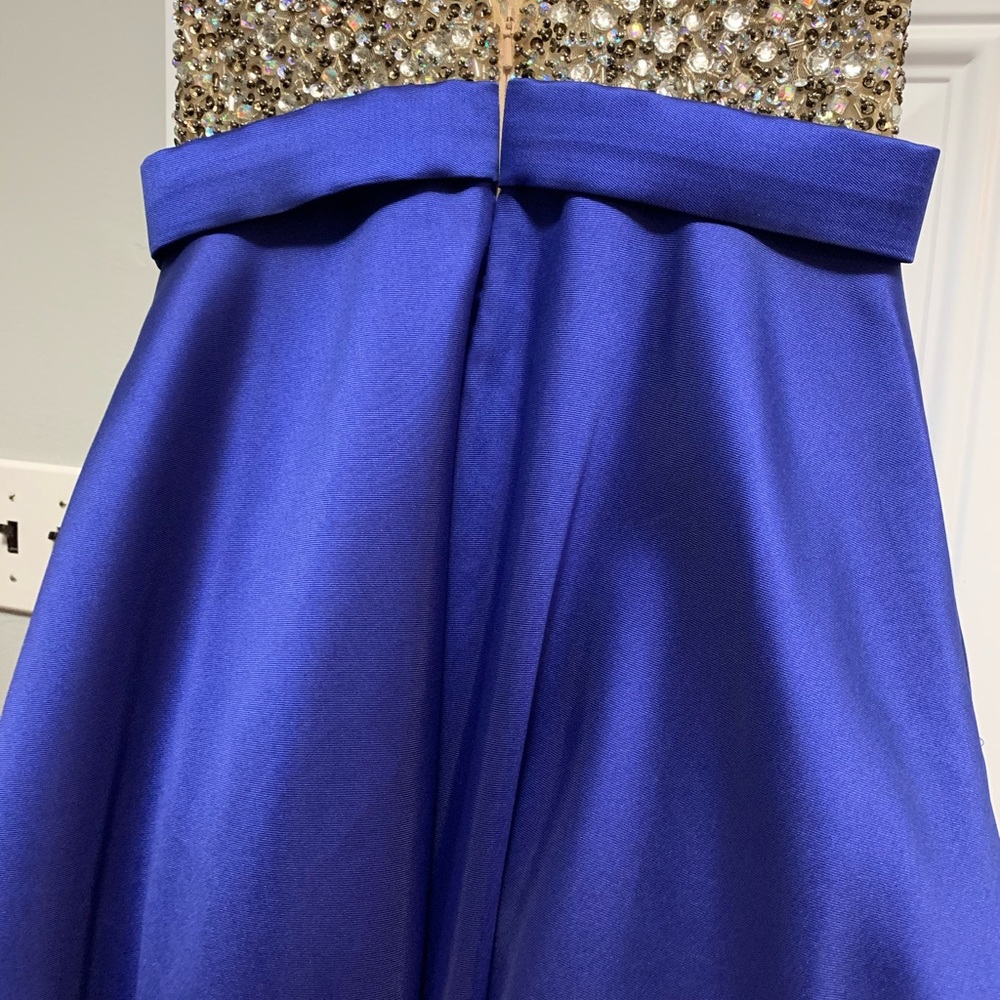 Prom Dress - Picture 5 of 6